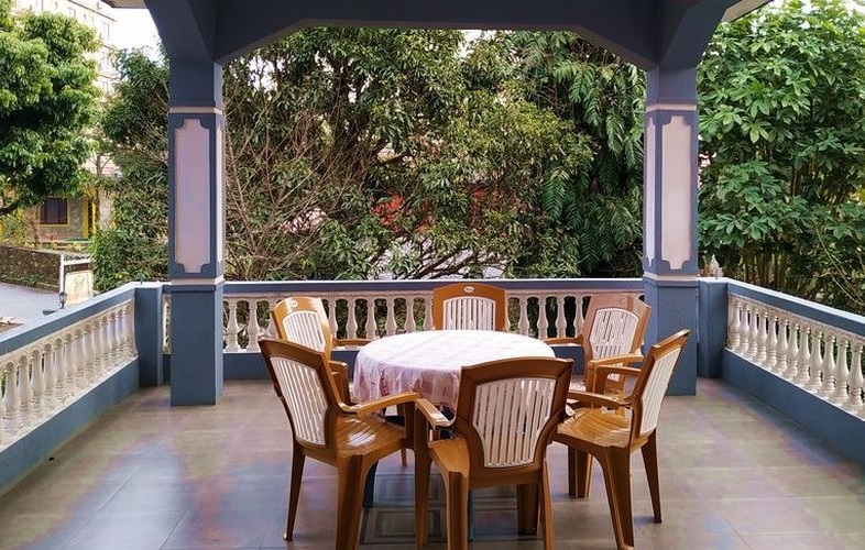Villa Pappillon House